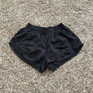 lululemon hotty hot shorts